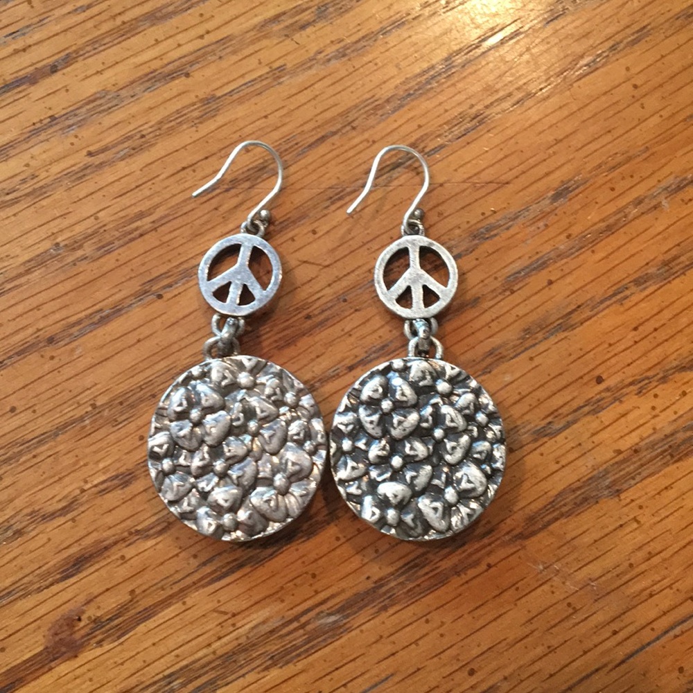 Lucky Brand Blue Floral Embroidered Peace Sign Dangle Earrings - Picture 3 of 6